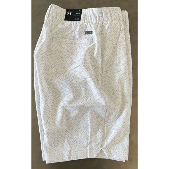 Under Armour 1370126 100 Women's Sz 6 White UA Links Printed Golf Short $80 - Picture 5 of 8